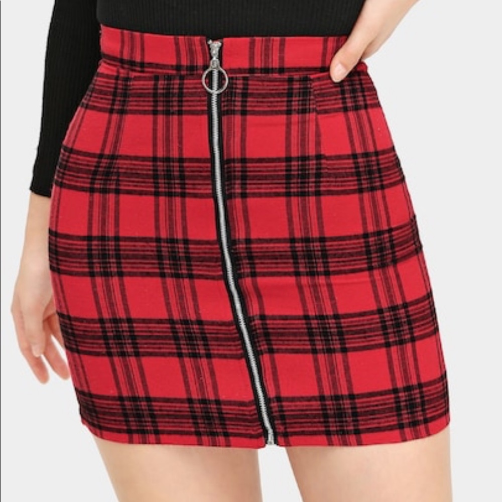 Plaid Print Zip Detail Skirt